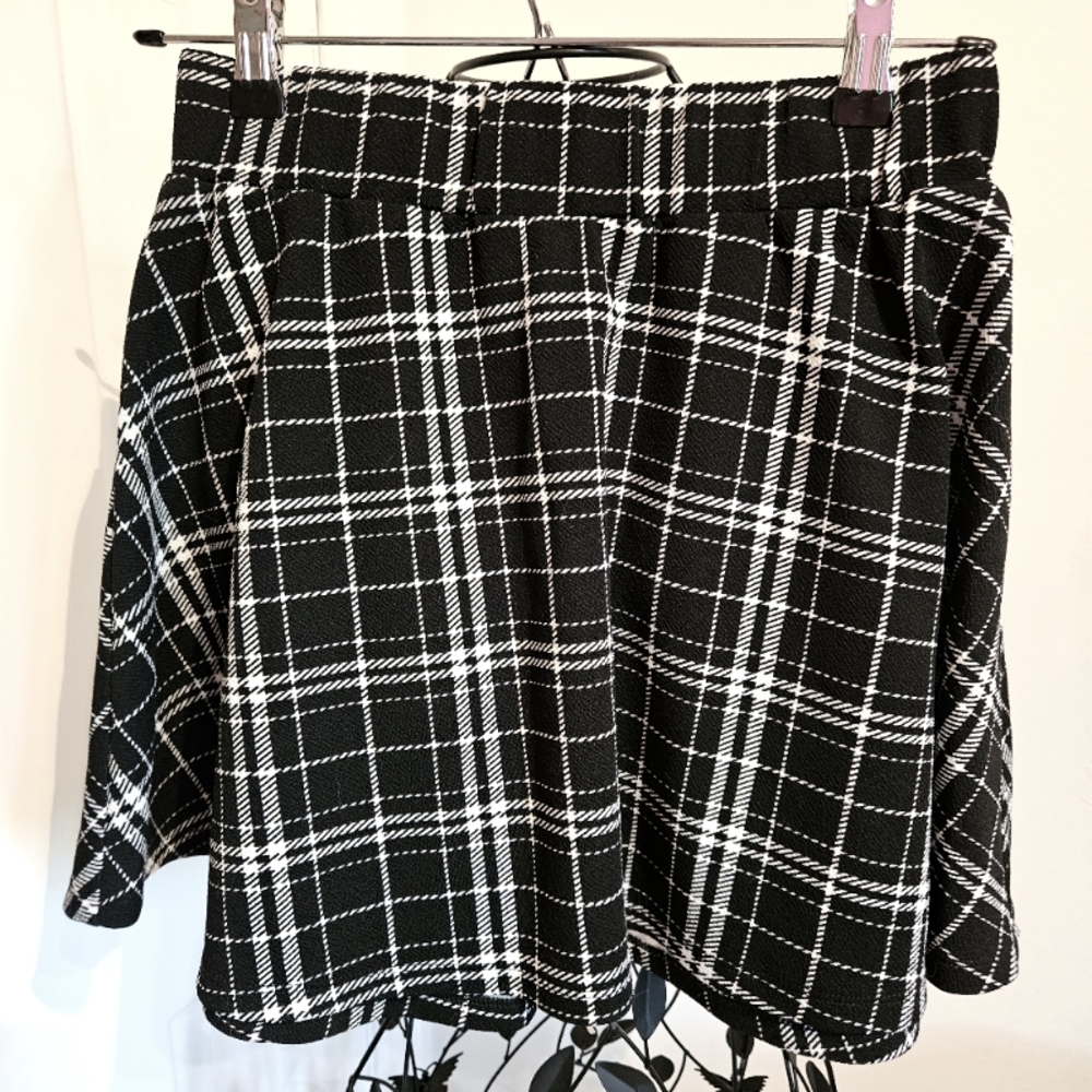 Plaid mini‎ skirt